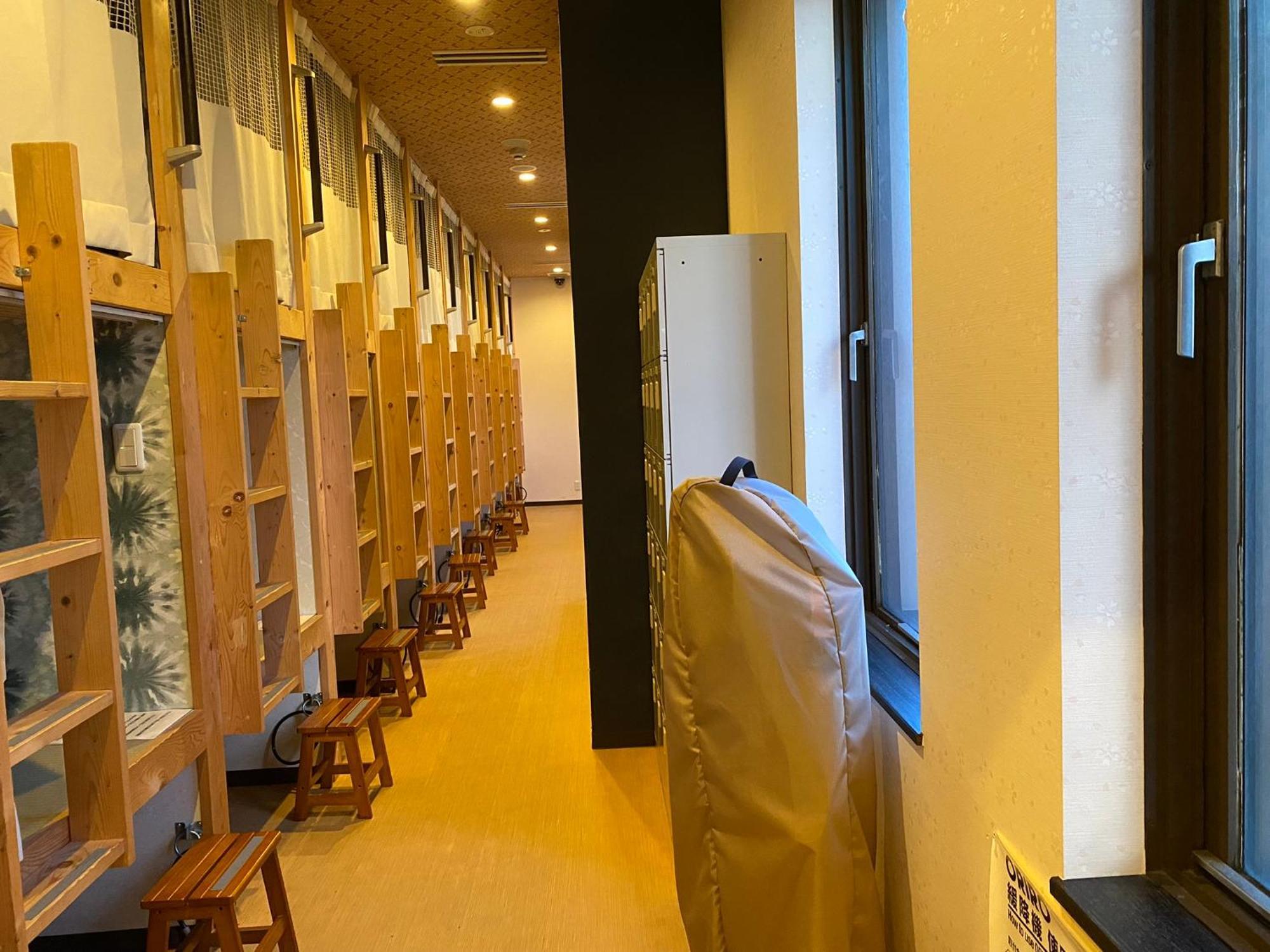 Cafe&Hostel Kimi To Ichigo Осака Экстерьер фото