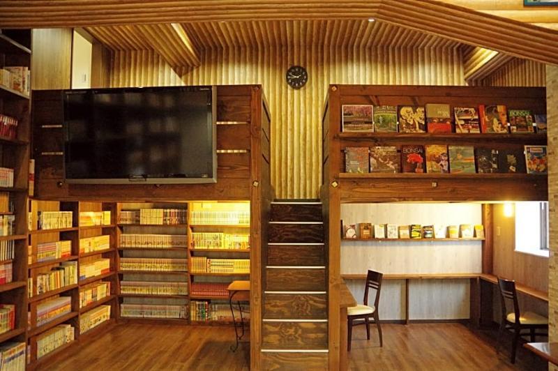 Cafe&Hostel Kimi To Ichigo Осака Экстерьер фото